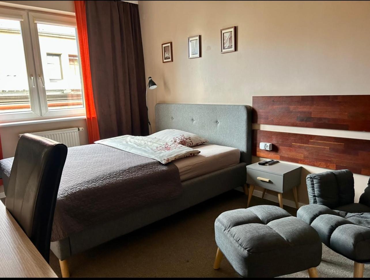 Zajazd Alicja Kutno Buitenkant foto
